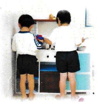 子供達が遊んでいる